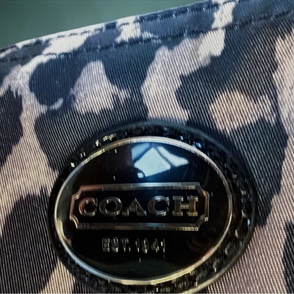 Coach Getaway Leopard Print Nylon Weekender Tote with Pouch NWT! 2 Piece Set! - Picture 9 of 10